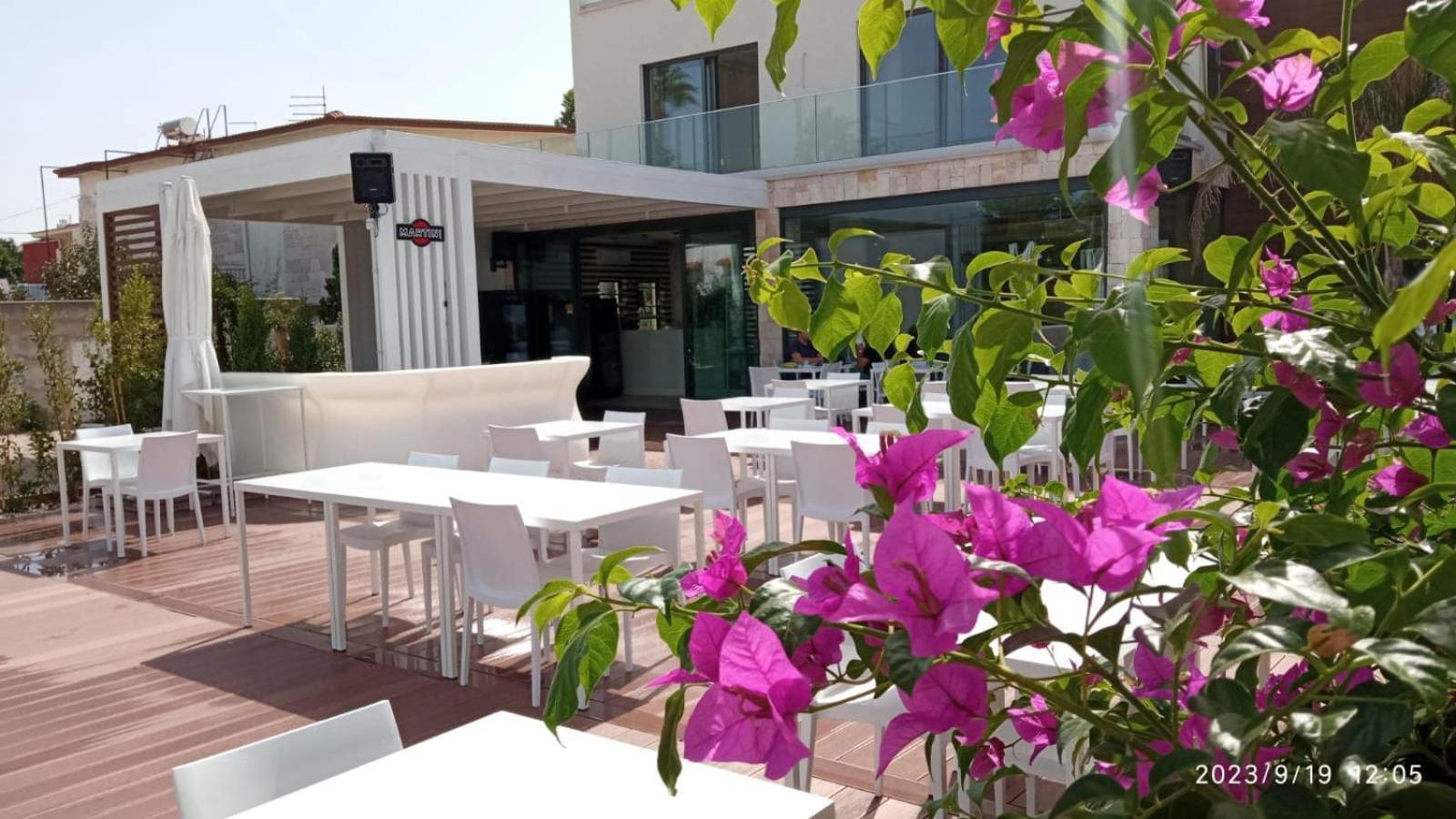 Shah Rooms&Relax Taranto Exteriör bild