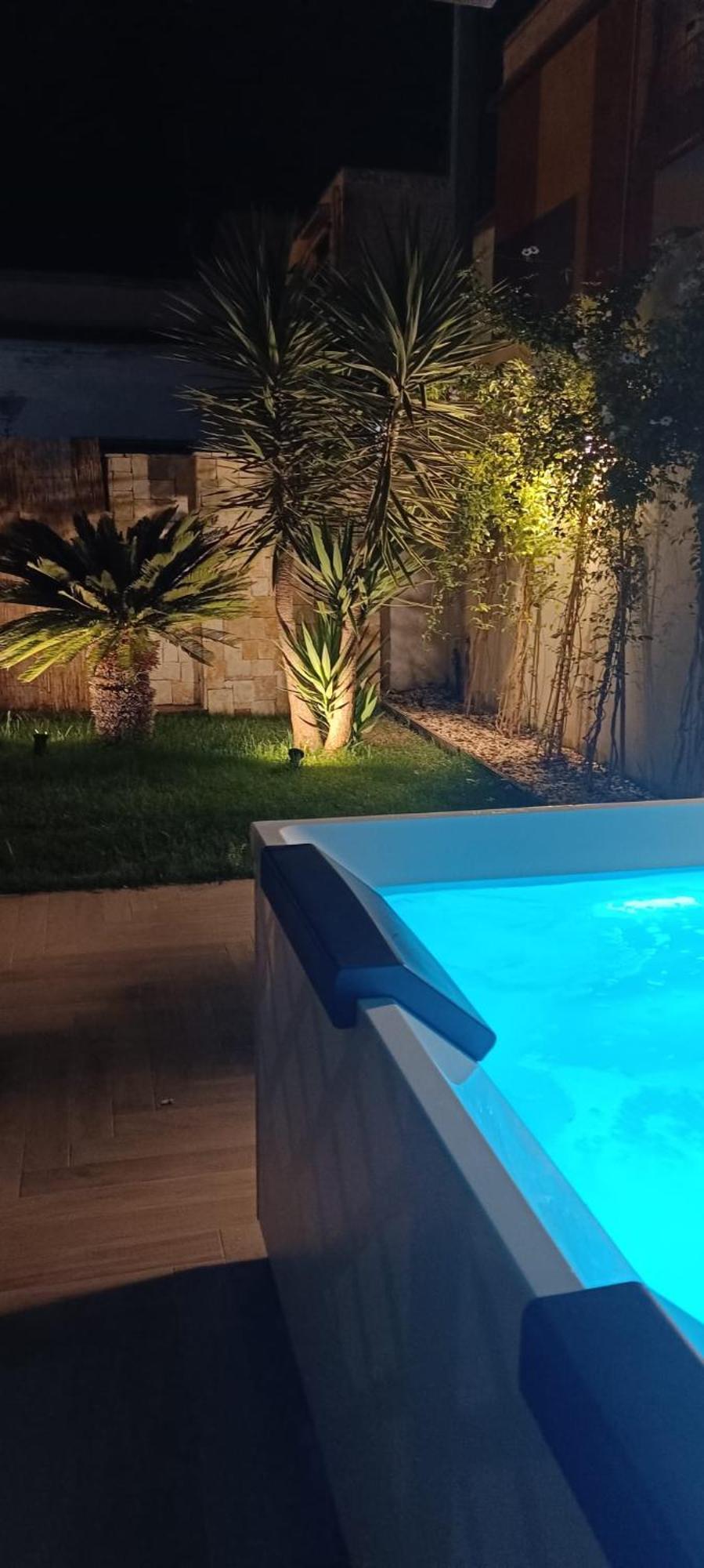 Shah Rooms&Relax Taranto Exteriör bild